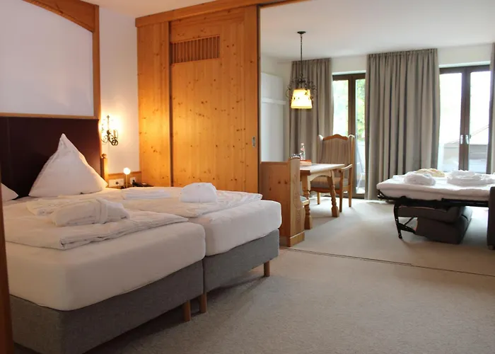 Hotel & Hochriegel