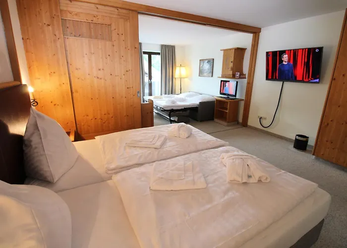 Hotel & Hochriegel 4*