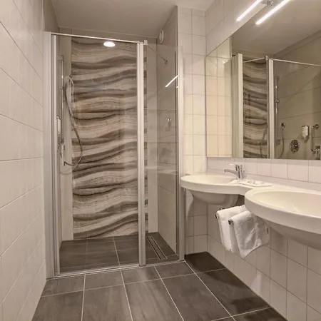 Hotel & Hochriegel 4*