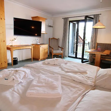 Otel & Hochriegel 4*